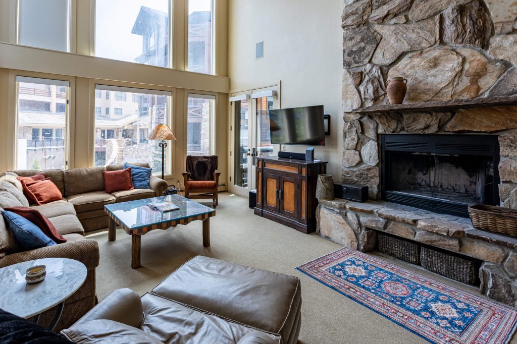 Park City Condo Remodeler for updated Living Room