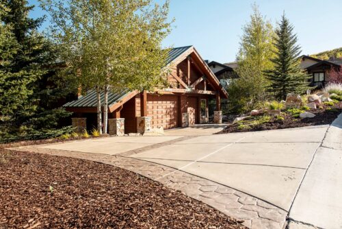 deck builder park city front of house 1536x1025